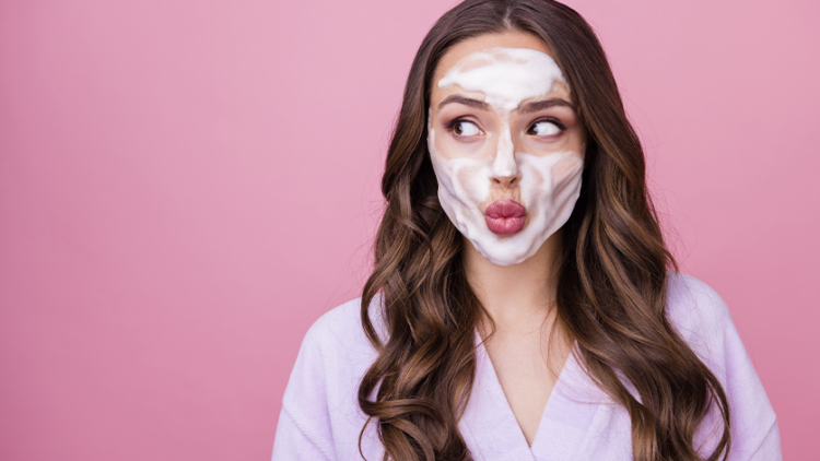 Por qué necesitas una rutina de limpieza facial